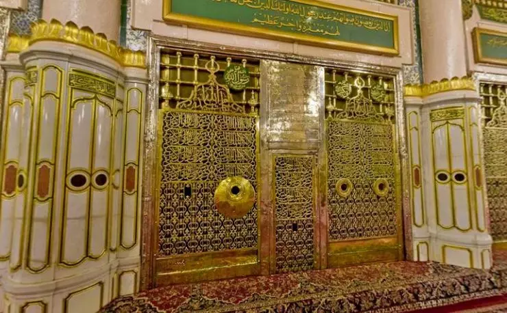 OMRA FIN RAMADAN 2026 : Profitez des Meilleurs Tarifs avec Noussouki Travel